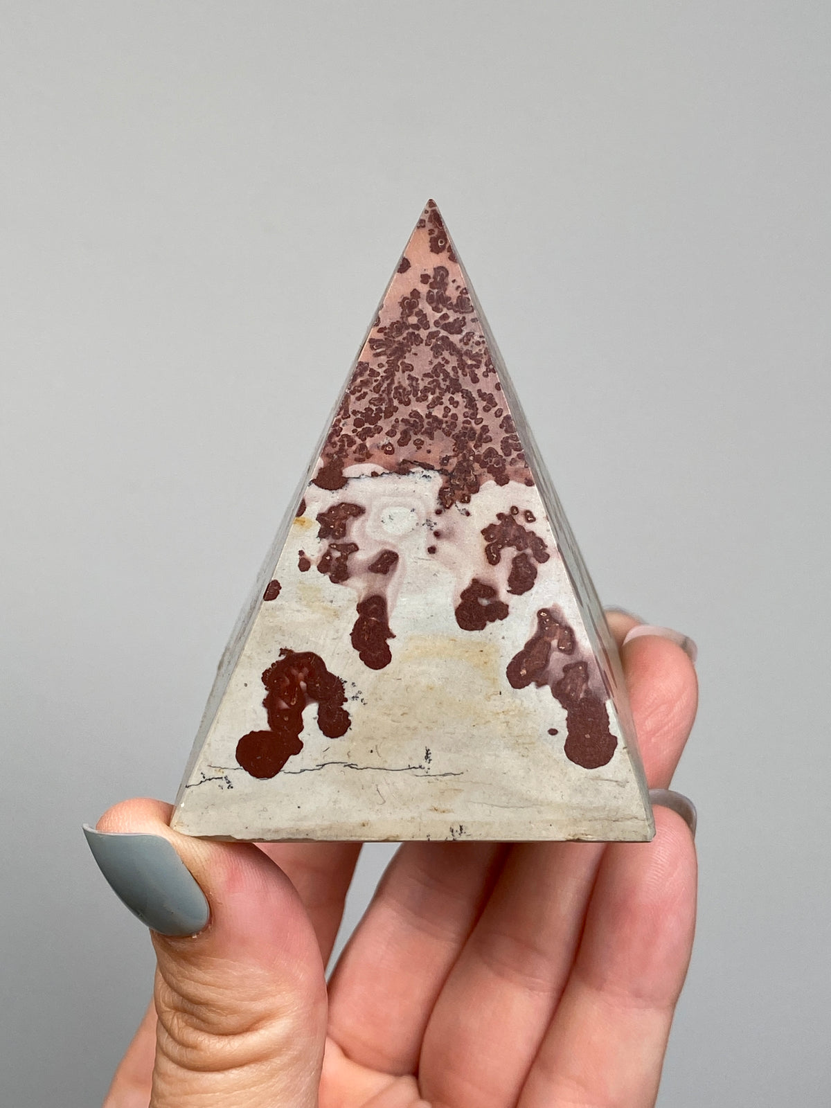 Picture Jasper Pyramid (F)