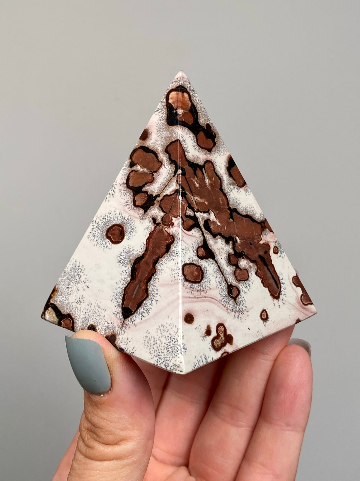 Picture Jasper Pyramid (E)