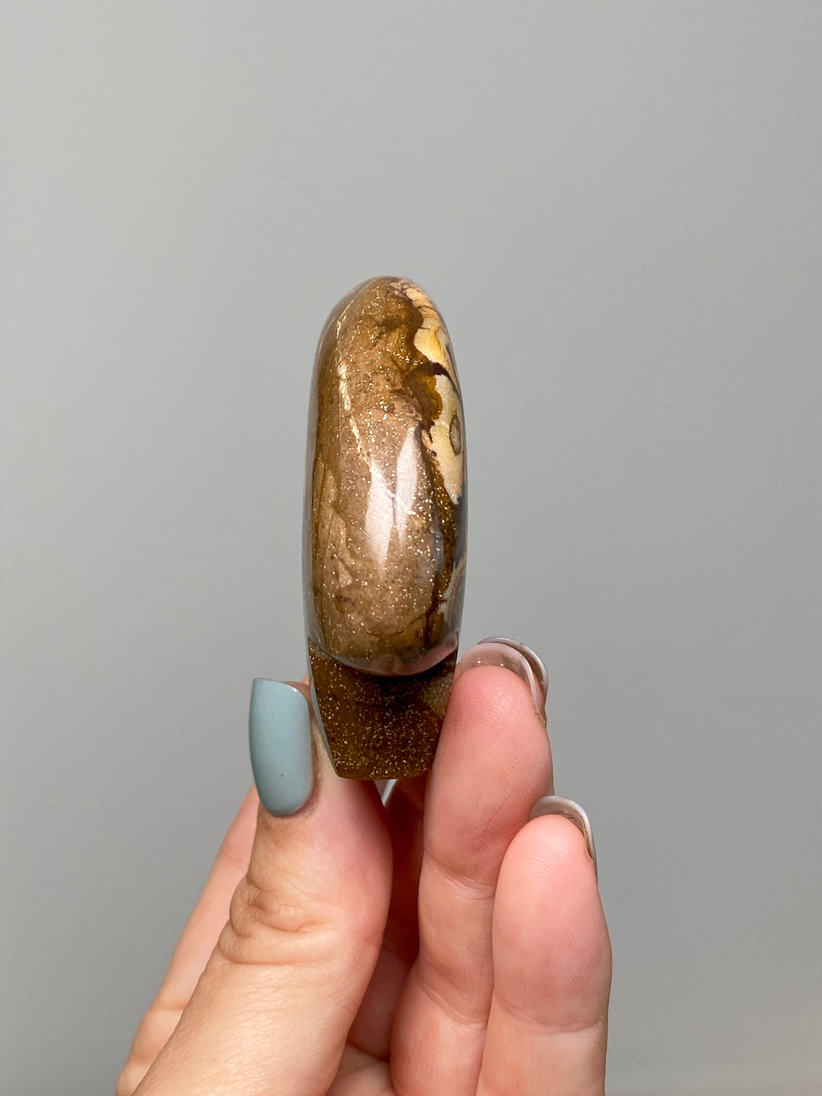 Outback Jasper Bear (E) | Hand Carved Banded Chert Bear