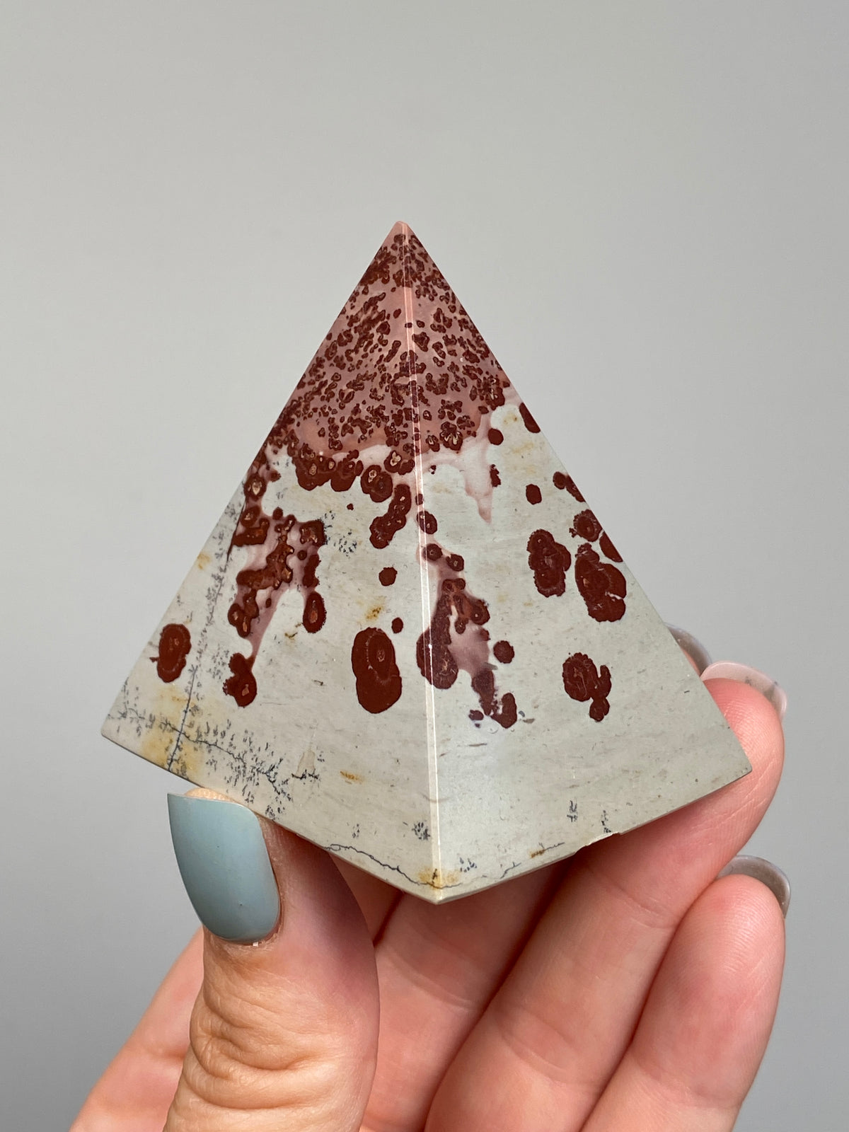 Picture Jasper Pyramid (D)