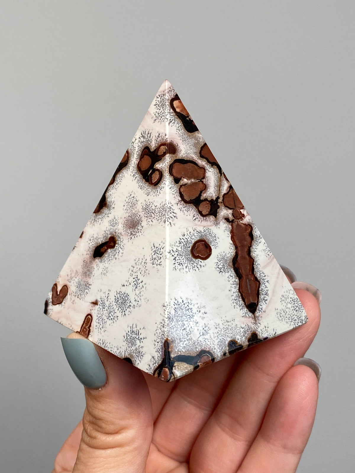 Picture Jasper Pyramid (E)