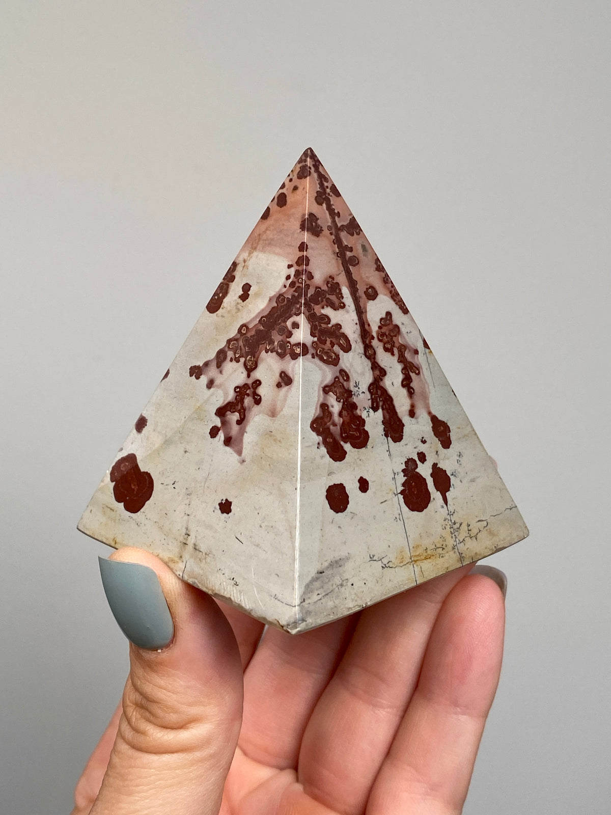 Picture Jasper Pyramid (F)