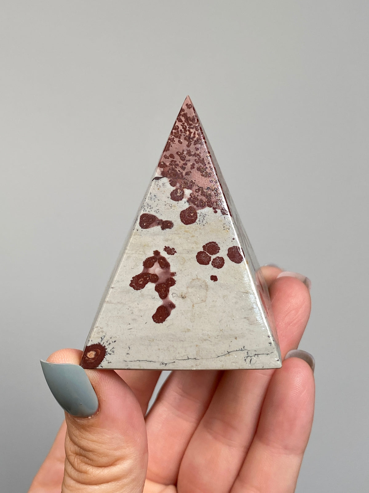 Picture Jasper Pyramid (D)