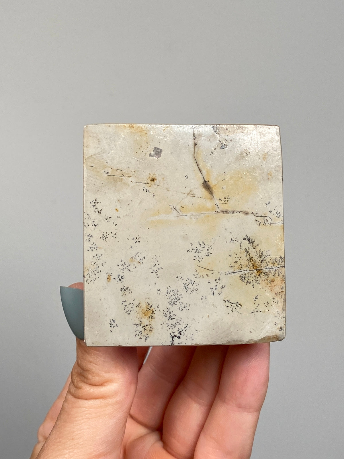 Picture Jasper Pyramid (F)