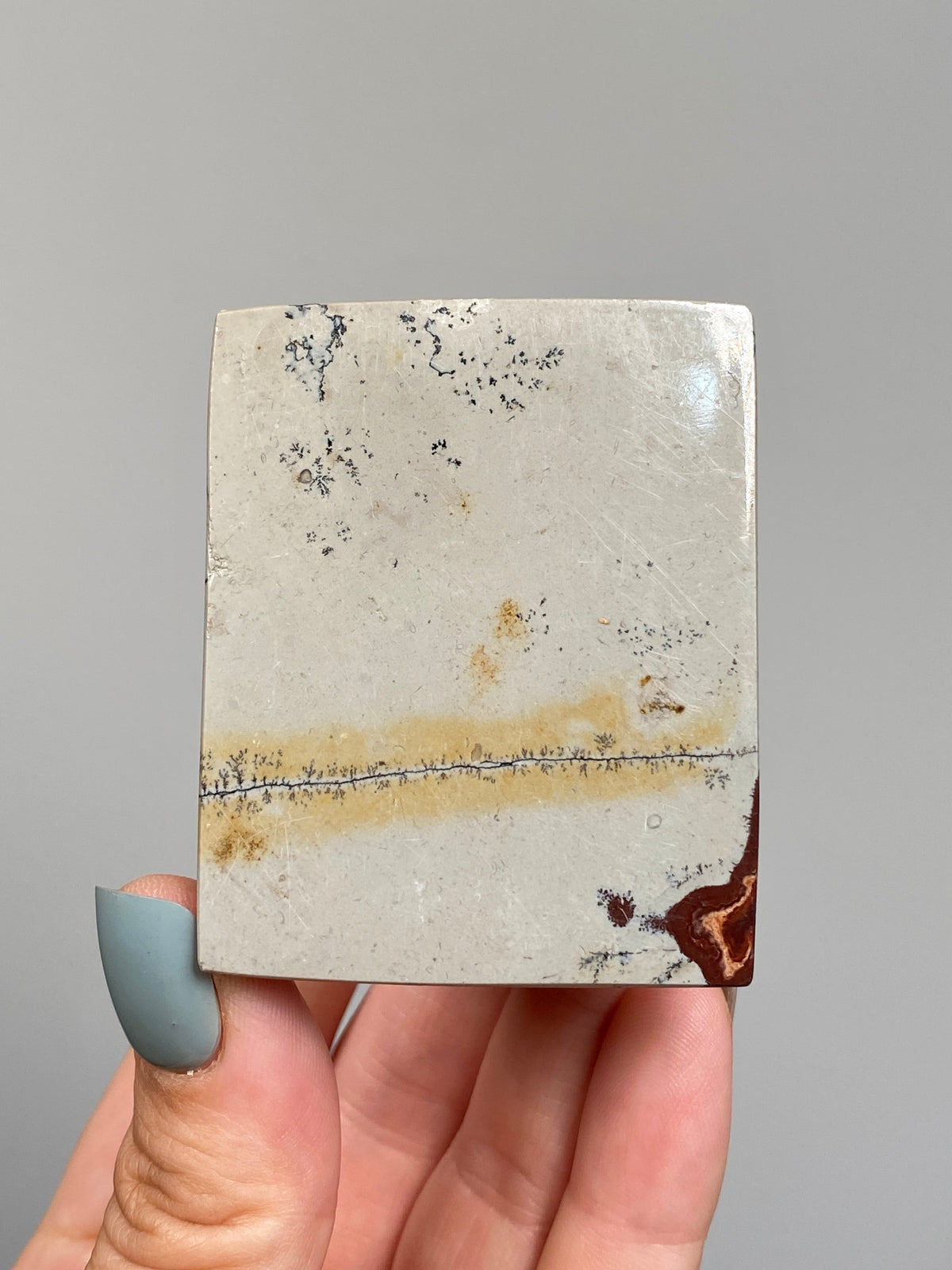 Picture Jasper Pyramid (D)