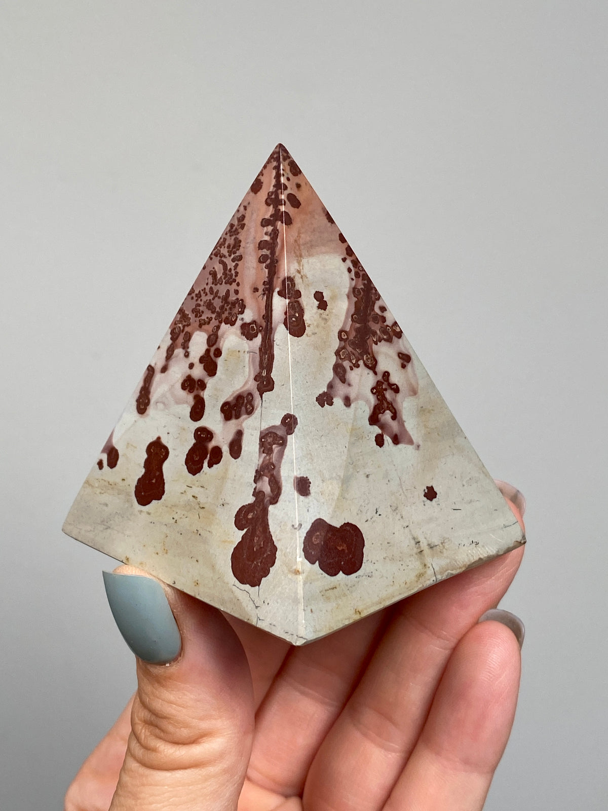 Picture Jasper Pyramid (F)