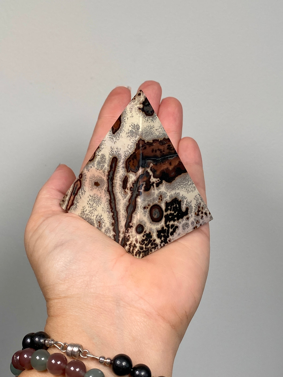 Picture Jasper Pyramid (G)