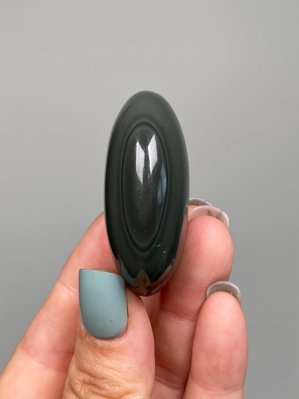 Platinum Obsidian Palm Stone (E)