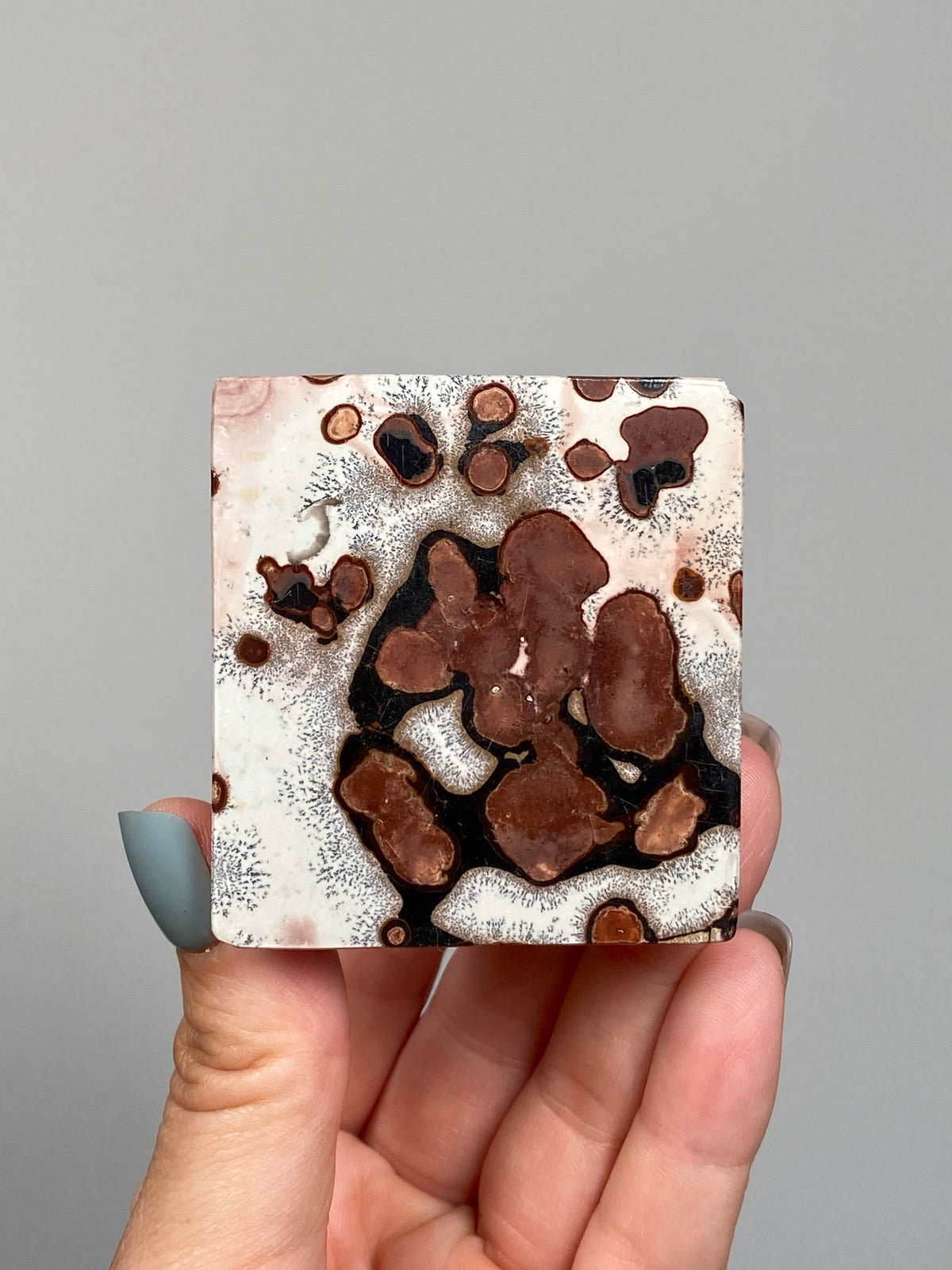 Picture Jasper Pyramid (E)